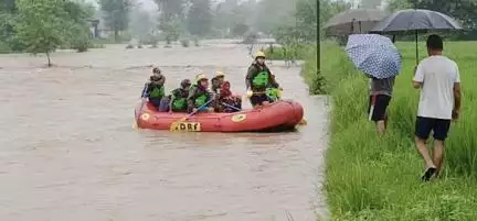 उत्तराखंड में लगातार जारी बारिश के बीच कई ज़िलों में भूस्खलन, सीएम ने ली रिव्यू मीटिंग; चारधाम यात्रा भी स्थगित #आपदा