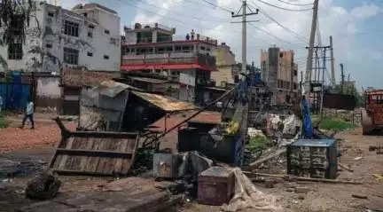 हरियाणा के नूंह में पथराव के लिए इस्तेमाल हुए होटल पर चला बुलडोज़र, सामने आया वीडियो #नूंह_हिंसा