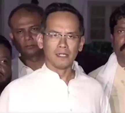 मणिपुर की बेटियों को बचाने में पीएम मोदी का 56 इंच का सीना छोटा पड़ गयाः कांग्रेस सांसद गौरव गोगोई #मणिपुर_हिंसा