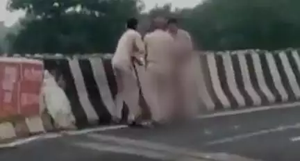 यह समाज का दुखद प्रतिबिंब है: बिहार में पुलिसकर्मियों द्वारा शव नहर में फेंके जाने पर पटना हाईकोर्ट #पुलिस #हाईकोर्ट
