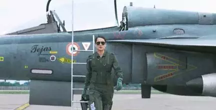 एक भी टिकट नहीं बिकने के कारण कई थिएटर्स ने कैंसल किए कंगना की फिल्म 'तेजस' के शो #तेजस