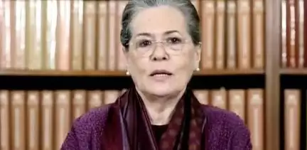 दिल्ली में बढ़ते प्रदूषण के बीच सोनिया गांधी अस्थायी रूप से जयपुर होंगी शिफ्ट: रिपोर्ट #दिल्ली #सोनिया