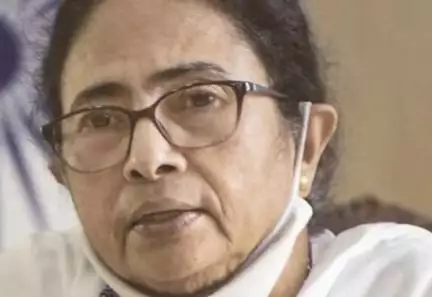 महुआ मोइत्रा के निष्कासन से चुनाव में उनको ही फायदा होगा: ममता बनर्जी #ममता