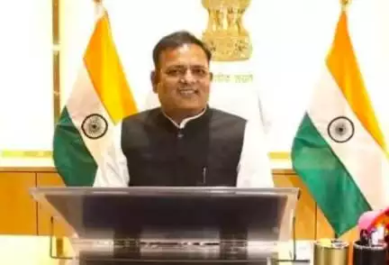 CM केजरीवाल से ईडी की पूछताछ से पहले एजेंसी ने दिल्ली के मंत्री राज कुमार आनंद के ठिकानों पर की छापेमारी #रेड