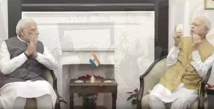 जन्मदिन की बधाई देने लालकृष्ण आडवाणी के आवास पहुंचे प्रधानमंत्री नरेंद्र मोदी #आडवाणी #मोदी