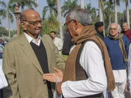 शरद पवार ने सांसदों के निलंबन मामले में राज्यसभा के सभापति से तत्काल जांच की मांग की #संसद