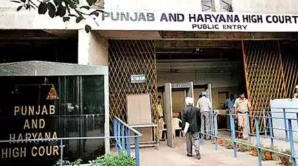 किससे पूछकर हाईवे बंद किए, आपको जनता को परेशान करने का अधिकार किसने दिया?: हरियाणा सरकार से हाईकोर्ट #किसान_आंदोलन