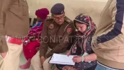 जिले में एक युवक को गोली मार दी गई। गोली युवक के पैर में लगी है। फिलहाल उसे अस्पताल में भर्ती कराया गया है।