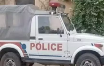 आईफोन समेत ₹20 लाख के गिफ्ट लेने के बाद बात नहीं कर रही है प्रेमिका: थाने पहुंचा मुज़फ्फरपुर का युवक #प्रेमिका #प्रेमी