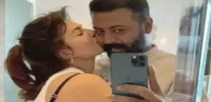 एक 'गोल्ड डिगर' ने जैकलीन व मेरे बीच दरार पैदा करने की कोशिश की थी: वैलेंटाइंस डे लेटर में कॉनमैन सुकेश #जैकलीन #सुकेश