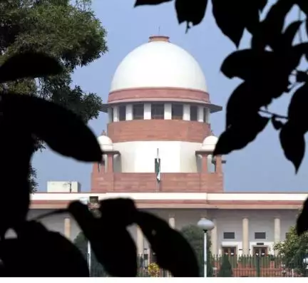 ट्रायल पर रोक की अवधि को लेकर सुप्रीम कोर्ट ने पलटा अपना पिछला फैसला, 6 माह की सीमा की खत्म #सुप्रीम_कोर्ट