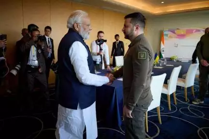 पीएम मोदी ने रूस-यूक्रेन युद्ध के बीच पुतिन को बधाई देने के कुछ दिनों बाद यूक्रेनी राष्ट्रपति से की बात #यूक्रेन #रूस