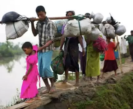 रोहिंग्याओं को भारत में रहने का अधिकार नहीं, हमारे लिए अपने नागरिकों को प्राथमिकता देना ज़रूरी: केंद्र सरकार #रोहिंग्या