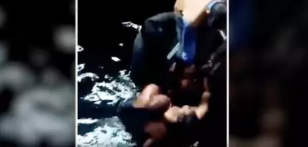 झांसी में आत्महत्या करने के लिए कुएं में कूदा युवक, बचाने के बाद पुलिसकर्मी ने पीटा #आत्महत्या