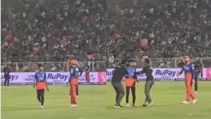 मैदान में घुसे युवक को ले जा रहे सुरक्षाकर्मियों से 'आराम से' बोलते कोहली का वीडियो हुआ वायरल #विराट_कोहली