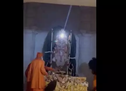 रामलला की मूर्ति के 'सूर्य तिलक' का हुआ सफल परीक्षण, वीडियो सामने आया #रामलला