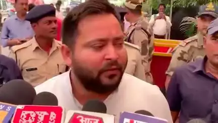 पहले चरण में हम चारों सीटें जीत रहे हैं, मौजूदा सरकार के खिलाफ जनता में आक्रोश है: तेजस्वी यादव #लोकसभा_चुनाव #मतदान