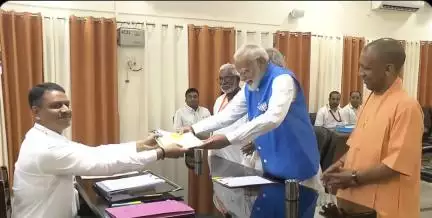 पीएम मोदी ने वाराणसी लोकसभा सीट से लगातार तीसरी बार भरा नामांकन #पीएम_मोदी #लोकसभा_चुनाव