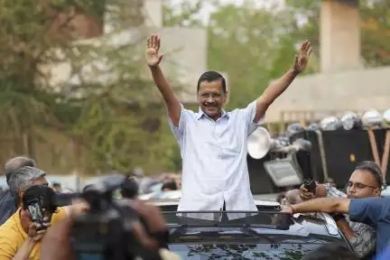 ईडी ने शराब नीति मामले में दिल्ली के सीएम अरविंद केजरीवाल और आम आदमी पार्टी को बनाया आरोपी #शराब_नीति