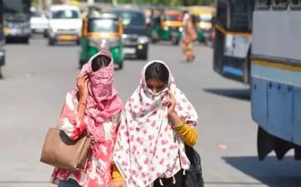 दिल्ली में भीषण हीटवेव के बीच 4 दिनों के लिए जारी किया गया रेड अलर्ट #हीटवेव #मौसम