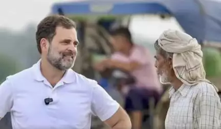 राहुल गांधी ने बताया हमेशा सफेद रंग की टी-शर्ट पहनने का कारण, कहा- यह सादगी और पारदर्शिता दर्शाता है #राहुल