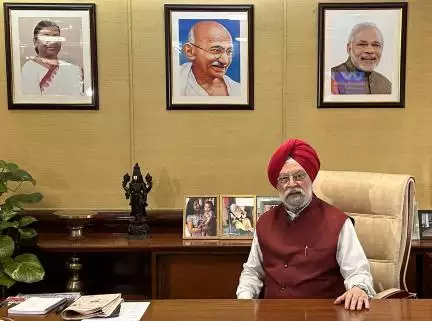 भारत एक मात्र ऐसा देश है जहां पेट्रोल-डीज़ल के दाम में गिरावट आई है: केंद्रीय पेट्रोलियम मंत्री #पेट्रोल