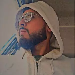 ishratkaif8