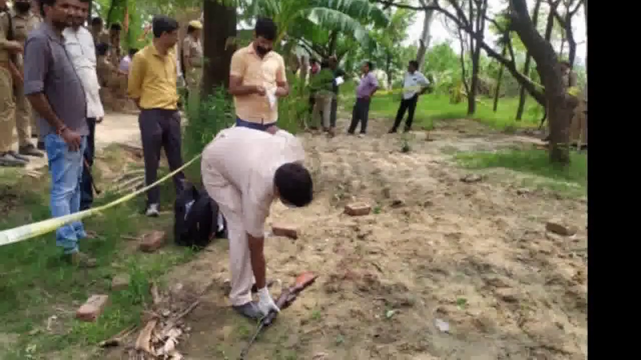 कानपुर फायरिंग में 8 पुलिसकर्मियों की मौत के मामले की जांच के लिए SIT गठित, 31 जुलाई तक सौंपनी होगी रिपोर्ट #कानपुर_फायरिंग #विकास_दुबे