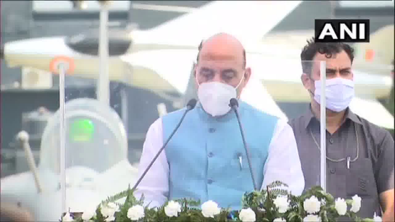 राफेल का इंडक्शन भारत की संप्रभुता की ओर उठी निगाहों के लिए बड़ा और कड़ा संदेश है: रक्षा मंत्री राजनाथ #राफेल #राजनाथ