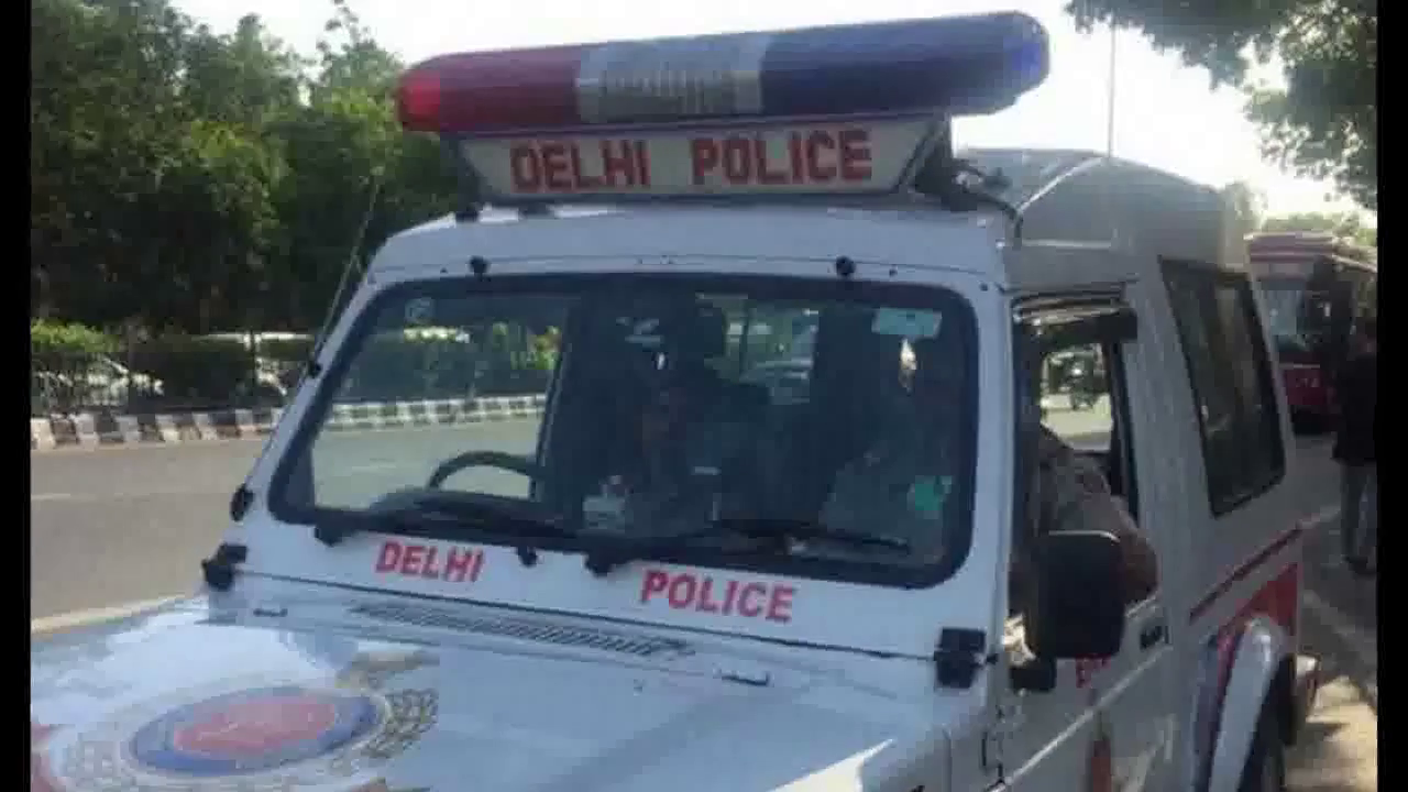 दिल्ली हिंसा को लेकर 10,000 से अधिक पन्नों की चार्जशीट दाखिल, 15 लोग बनाए गए आरोपी #दिल्ली_हिंसा