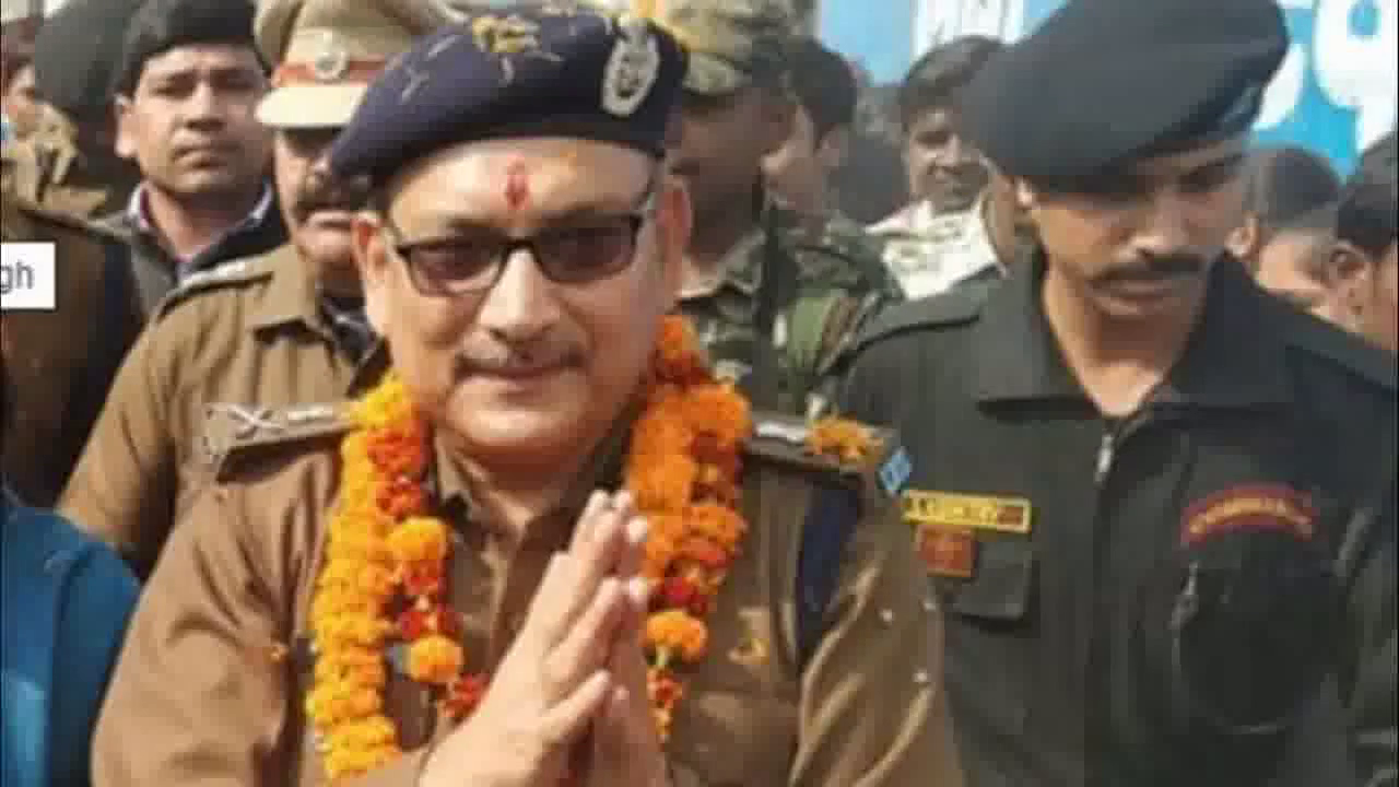 बिहार डीजीपी गुप्तेश्वर पांडेय ने लिया वीआरएस, एस.के. सिंघल को दिया गया प्रभार #बिहार_चुनाव #गुप्तेश्वर_पांडेय