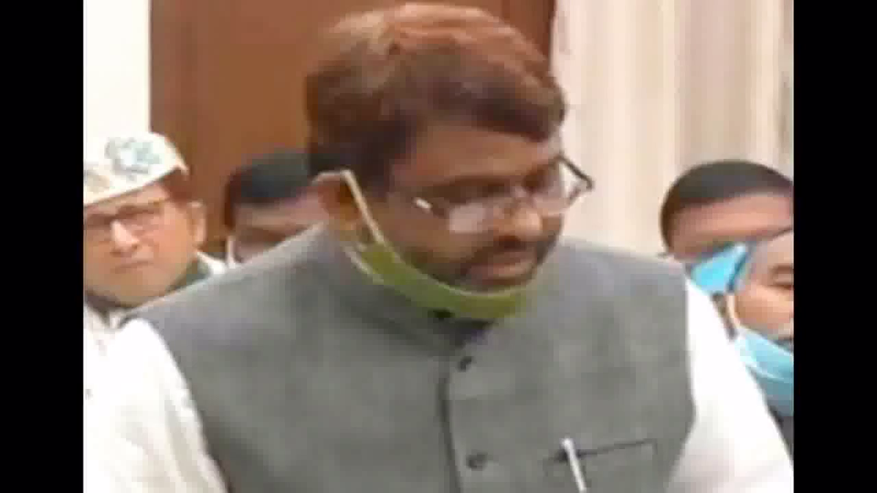 बिहार विधानसभा में AIMIM विधायक अख्तरुल ईमान ने शपथ पत्र में लिखे ‘हिंदुस्तान’ शब्द को पढ़ा ‘भारत’, हुआ हंगामा  #एआईएमआईएम