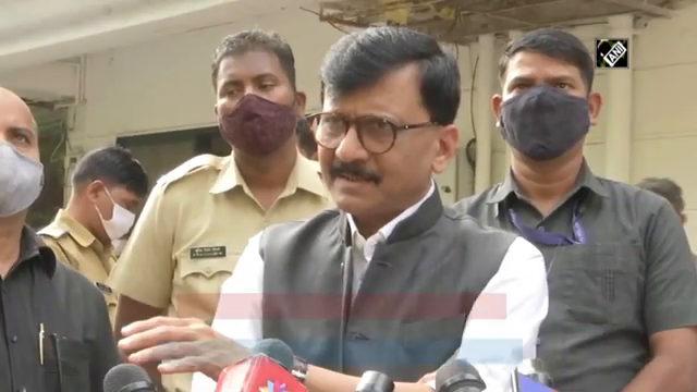 अर्नब का समर्थन करने से पहले बीजेपी नेता नाइक के परिवार से मिलें: संजय राउत #अर्नब