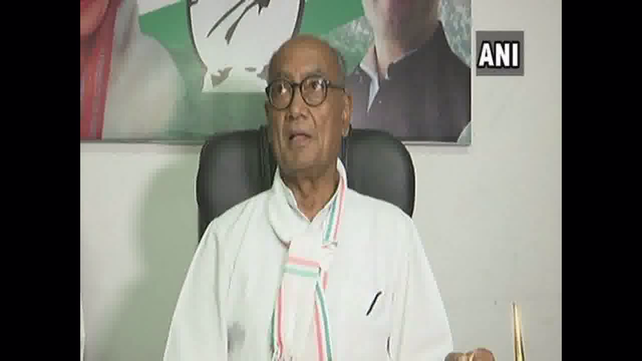 इंदौर में बदले की भावना से कंप्यूटर बाबा का आश्रम व मंदिर बिना किसी नोटिस के तोड़ा जा रहा है: दिग्विजय सिंह  #कंप्यूटर_बाबा
