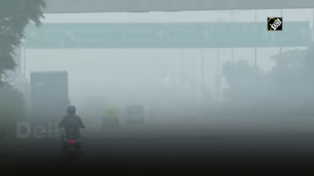 दिल्ली के कुछ हिस्सों में छाया कोहरा, 10 डिग्री सेल्सियस के आसपास रहेगा आज न्यूनतम तापमान #तापमान