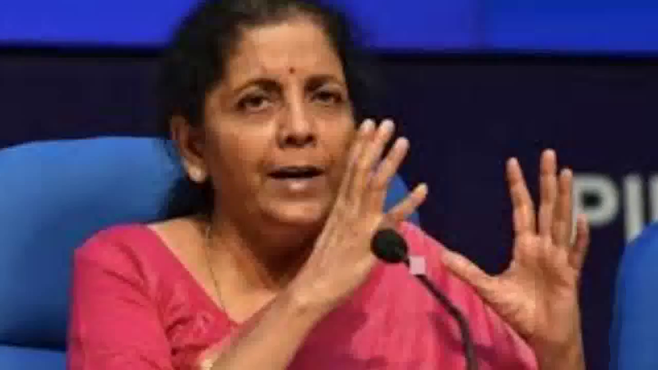 पारंपरिक 'बहीखाता' की जगह 'मेड इन इंडिया' टैबलेट से बजट पढ़ेंगी वित्त मंत्री निर्मला सीतारमण #बजट2021