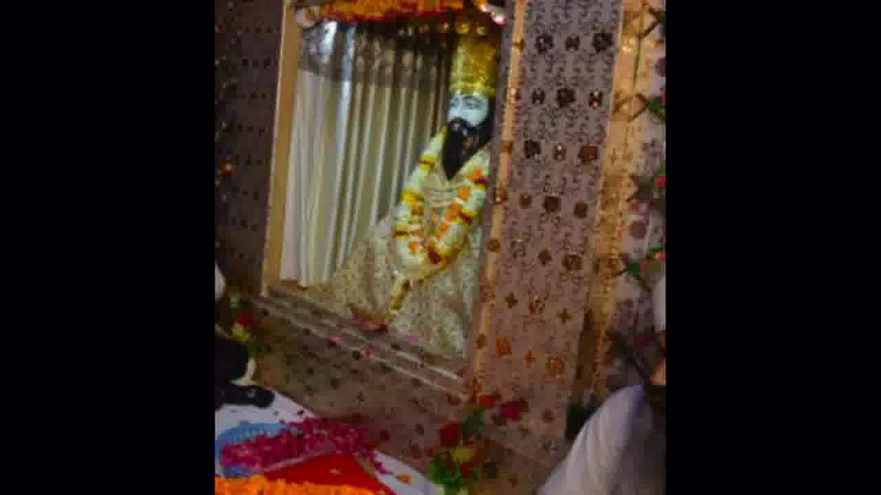केंद्रीय मंत्री धर्मेंद्र प्रधान, अखिलेश यादव और प्रियंका गांधी ने वाराणसी के रविदास मंदिर में की पूजा-अर्चना #रविदास_जयंती