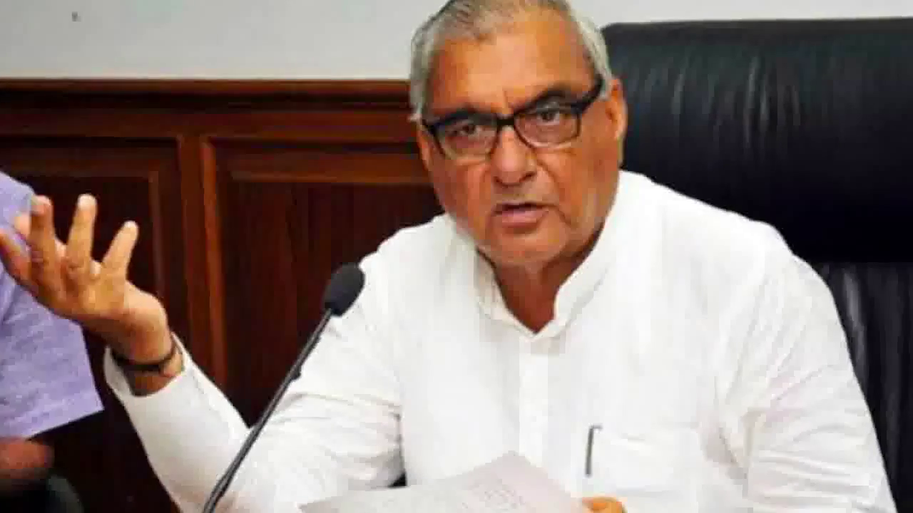 2 दिन से किसान का ‘पीला सोना’ बारिश में भीग रहा है लेकिन कोई सुनवाई नहीं: पूर्व CM भूपेंद्र सिंह हुड्डा  #किसान_परेशान