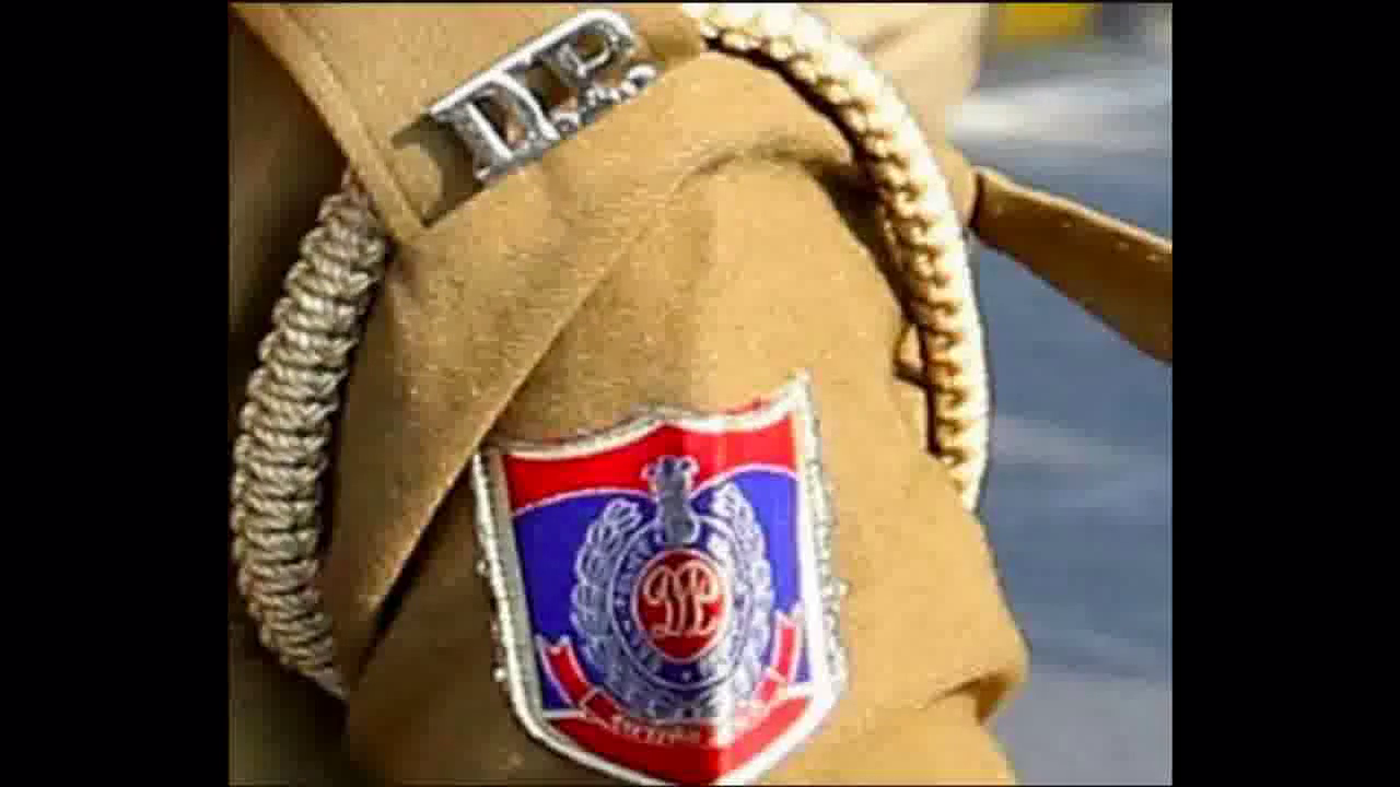 दिल्ली पुलिस ने AAP के विधायक अमानतुल्ला की शिकायत पर धार्मिक नेता नरसिंहानंद के खिलाफ दर्ज की FIR  #नरसिंहानंद