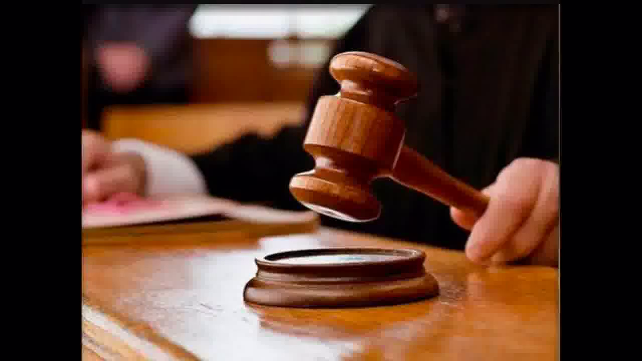 कोर्ट में पेशी के बाद यूपी के पूर्व IPS अमिताभ ठाकुर को 9 सितंबर तक के लिए न्यायिक हिरासत में भेजा गया #अमिताभ_ठाकुर