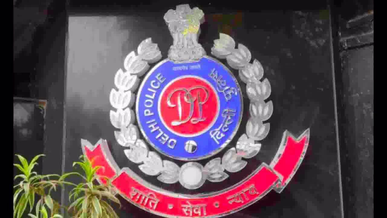 पटाखों के भंडारण व बिक्री के लिए लाइसेंस जारी नहीं करेगी दिल्ली पुलिस #पटाखे #दिल्ली_पुलिस