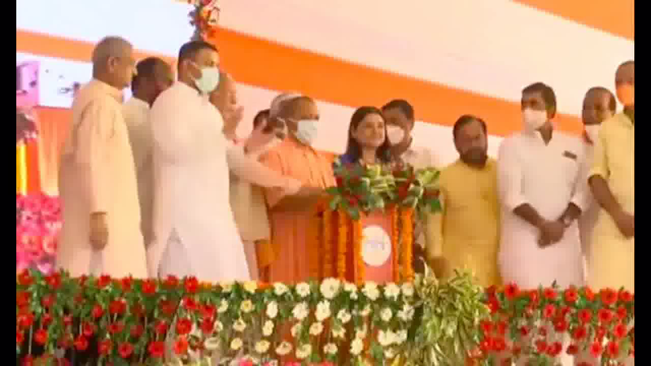 सुल्तानपुर में सीएम योगी ने ₹271 करोड़ से निर्मित होने वाले राजकीय मेडिकल कॉलेज का किया शिलान्यास #सीएम_योगी