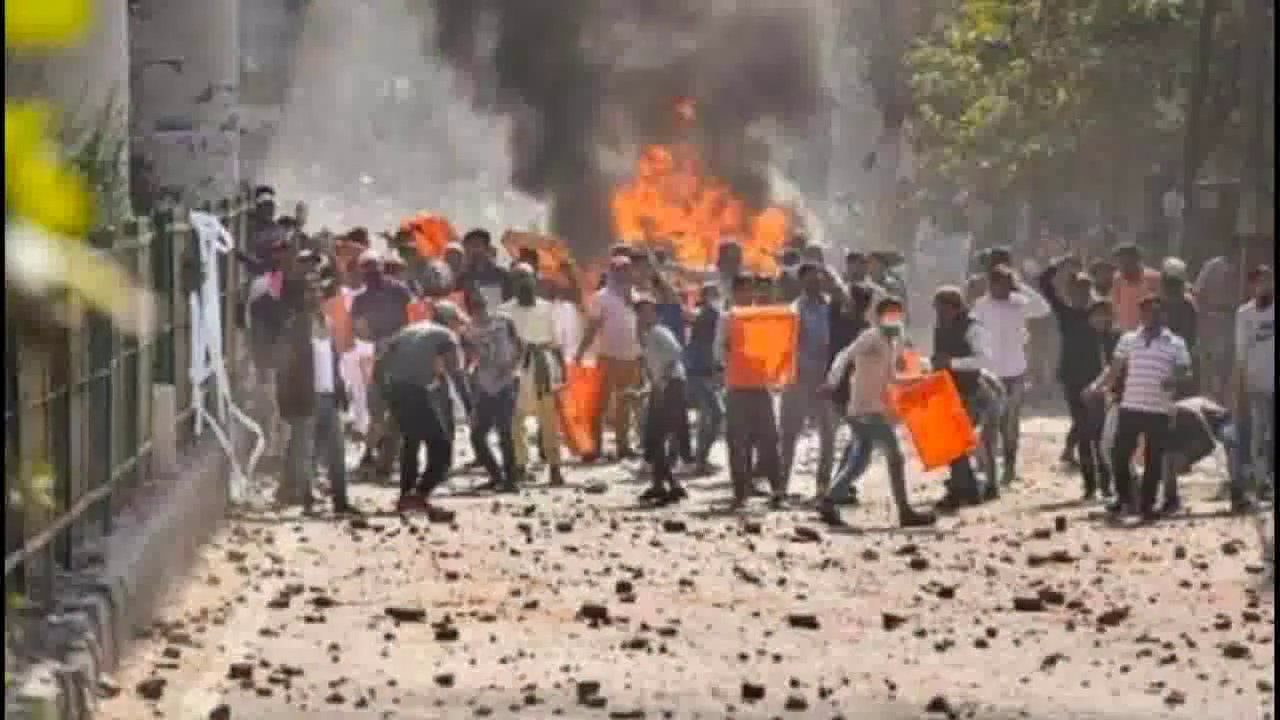 दिल्ली दंगों के मामलों में पुलिस द्वारा की गई जांच के स्तर को ‘घटिया’ बताने वाले जज का हुआ तबादला #दिल्ली_दंगे
