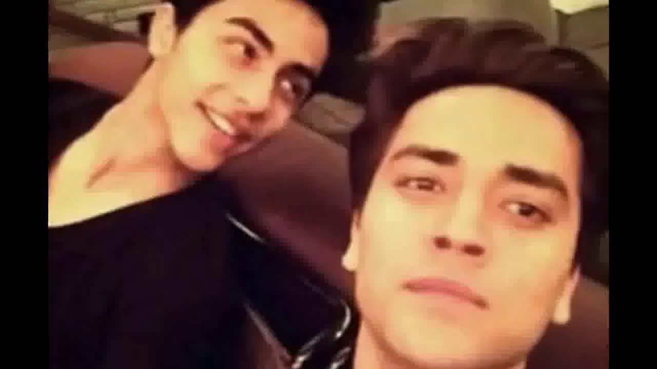 आर्यन खान और अरबाज़ मर्चेंट ने चरस लेने की बात स्वीकारी, अरबाज़ ने इसे जूतों में छिपाया था: एनसीबी रिकॉर्ड #ड्रग्स_केस