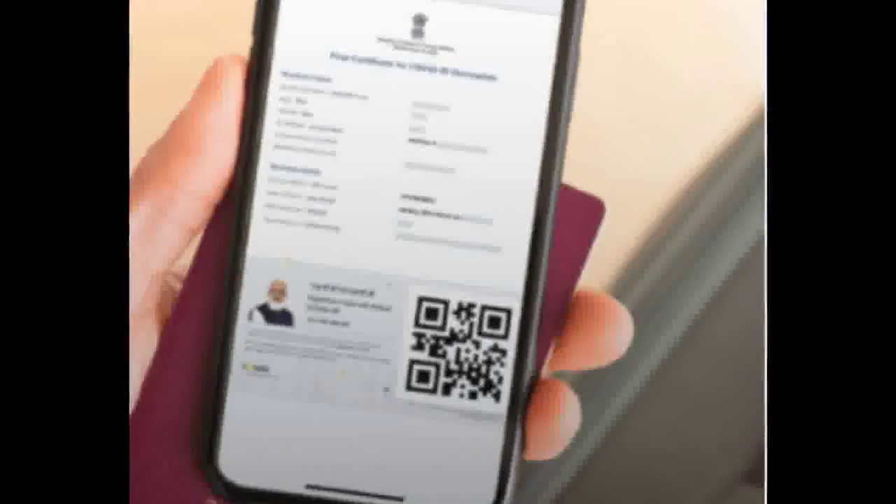 इटावा में मिले 'अमित शा', 'पुष्य गोयल' नाम के नकली COVID-19 वैक्सीन प्रमाण पत्र, जांच शुरू #कोविड_वैक्सीन