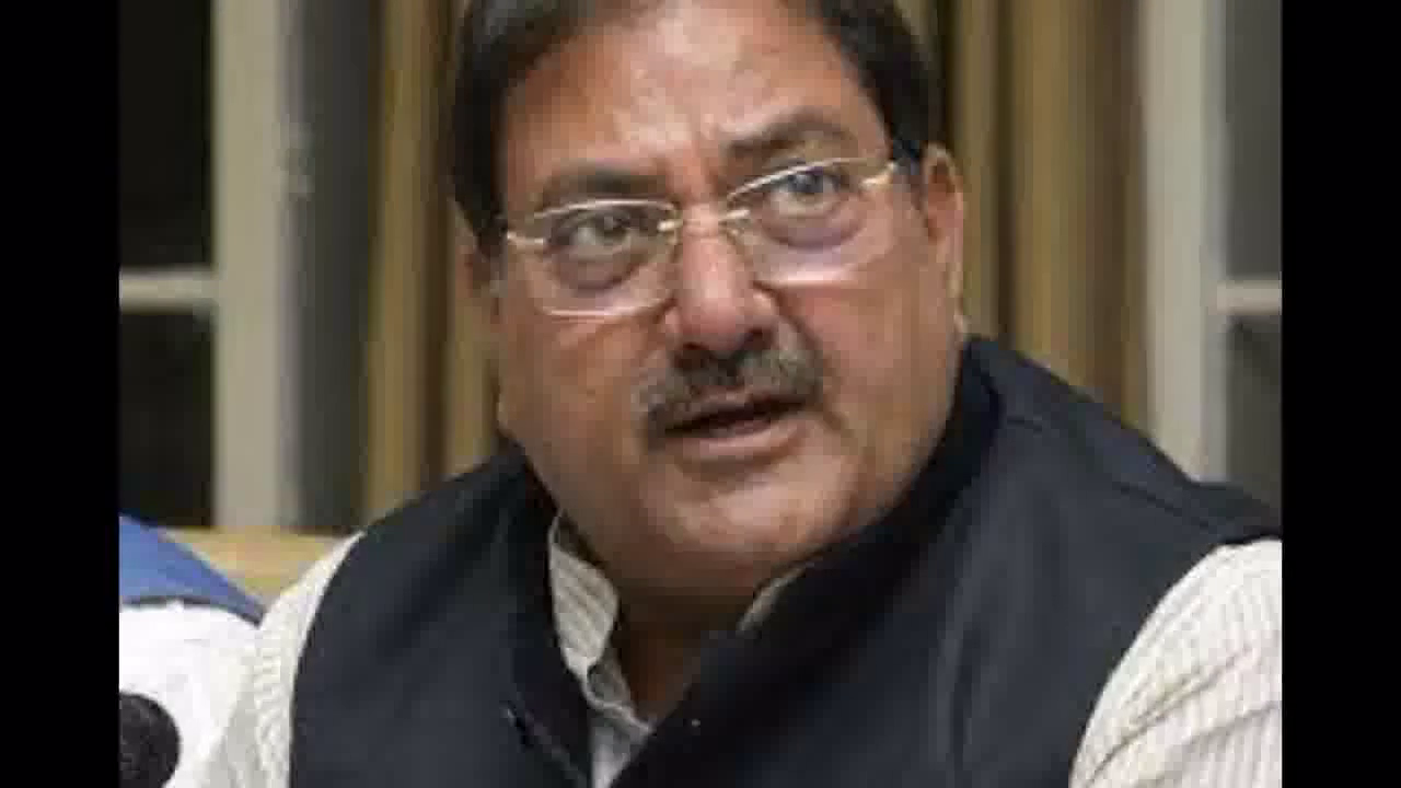 गठबंधन सरकार के राज में हरियाणा बेरोज़गारी में सभी राज्यों को पछाड़ते हुए नंबर-1 पर बना हुआ हैंः अभय चौटाला #बेरोज़गारी
