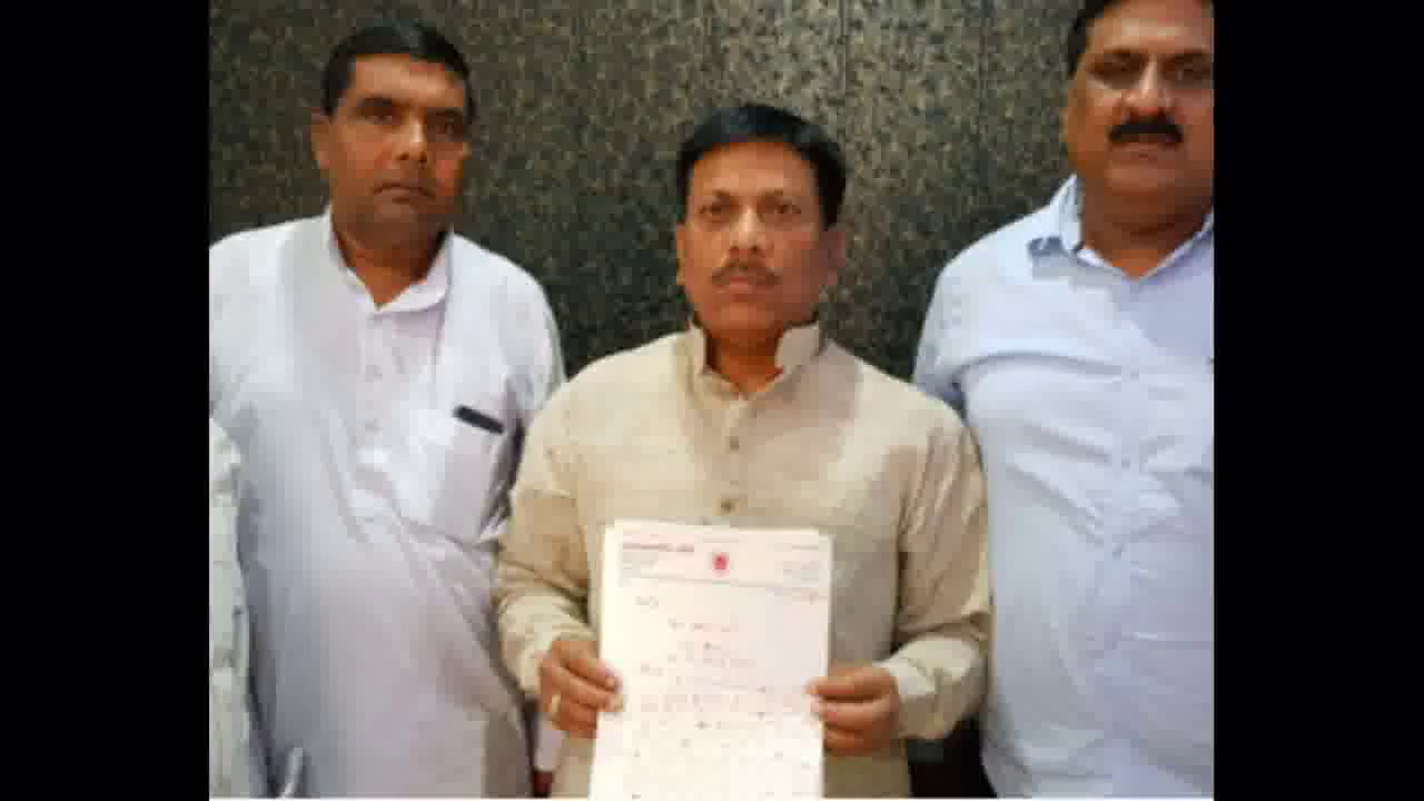 सपा MLC घनश्याम सिंह लोधी ने दिया इस्तीफा, कहा- दलित व पिछड़े समाज को सम्मान ना मिलना दुखदायी #राजनीति #इस्तीफा