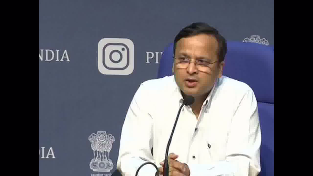 भारत ने अन्य देशों के मुकाबले 23 गुना बेहतर तरीके से ओमीक्रॉन वैरिएंट को मैनेज किया: सरकार #ओमीक्रॉन #कोरोना