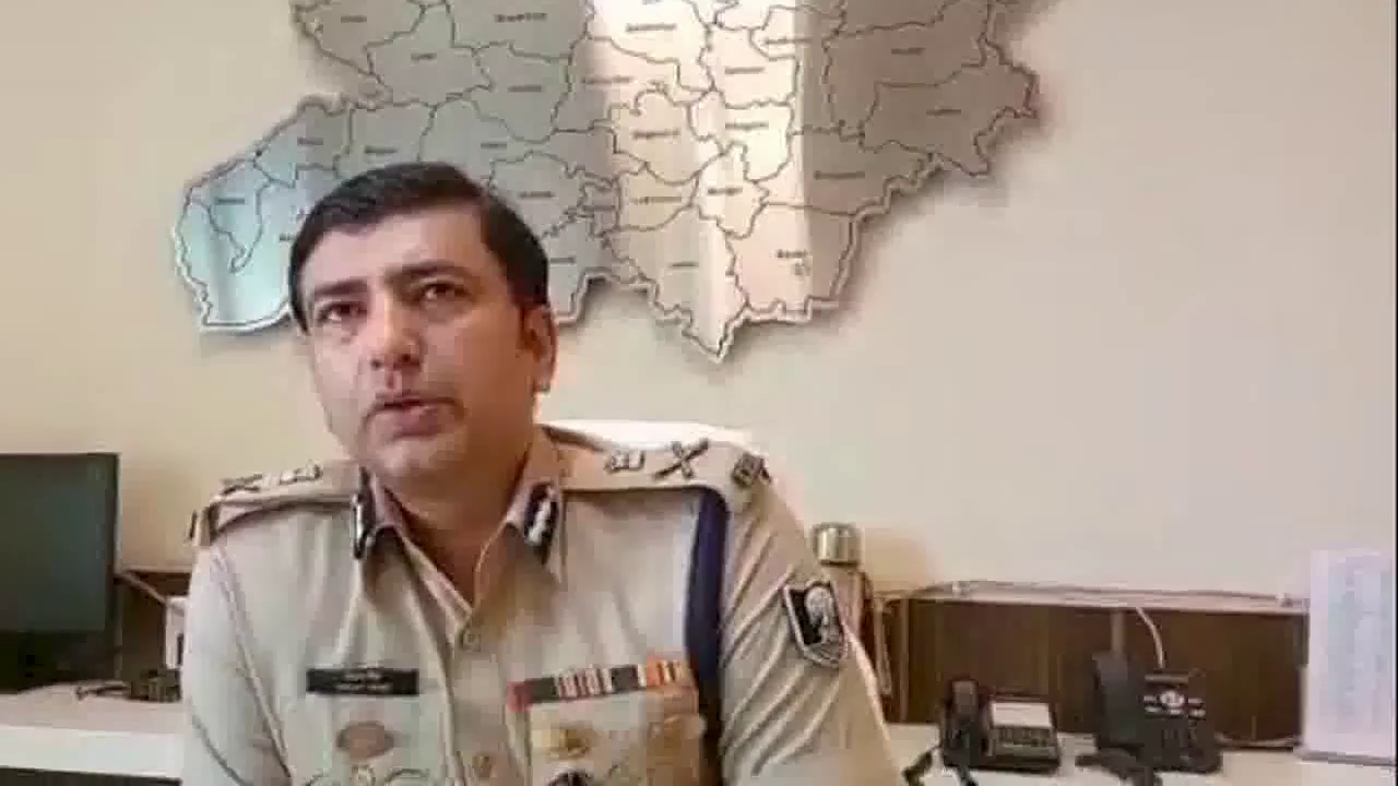 बिहार में 'अग्निपथ' के खिलाफ प्रदर्शन में अब तक 620 लोगों को किया गया गिरफ्तार, 130 एफआईआर दर्ज #अग्निपथ #एफआईआर