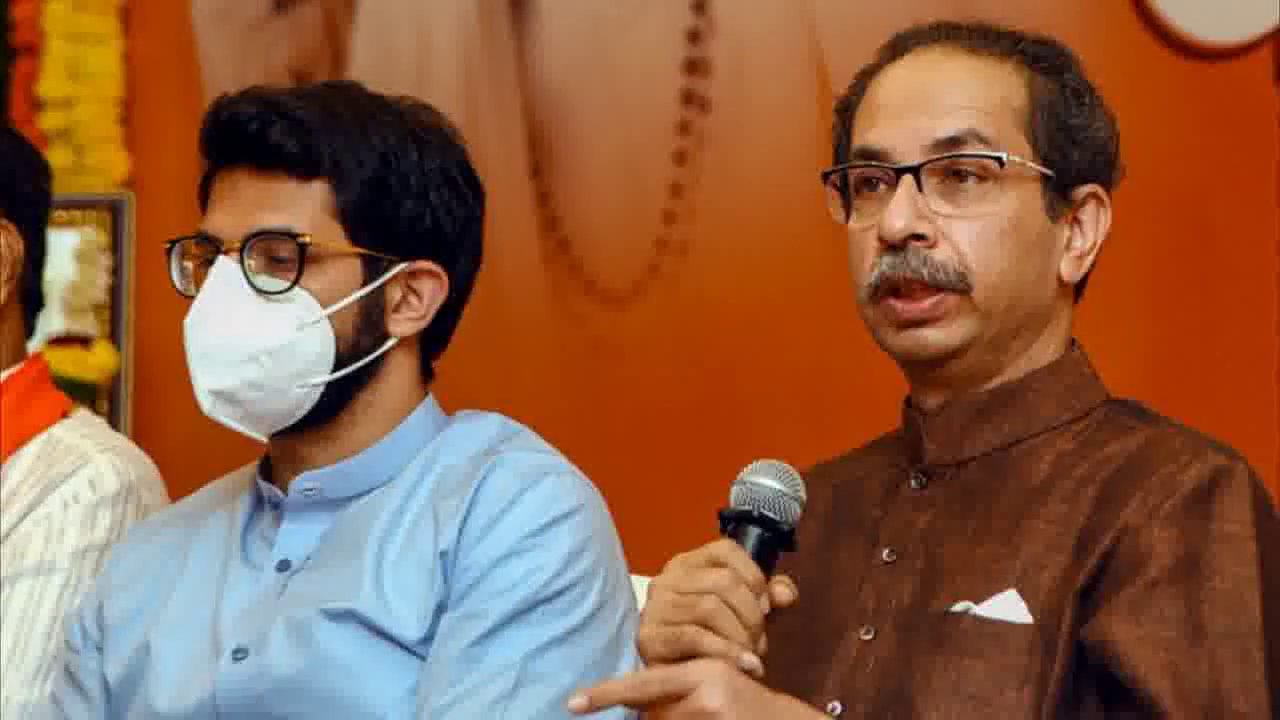शिवसेना के दरवाज़े पार्टी छोड़ने वालों व पार्टी में लौटने वालों के लिए खुले हैं: आदित्य ठाकरे #राजनीति #महाराष्ट्र_संकट